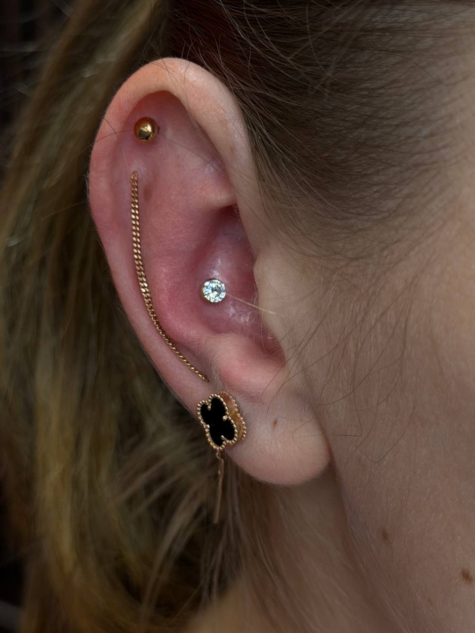 Работа пирсинг-салона NEO Piercing в Москве